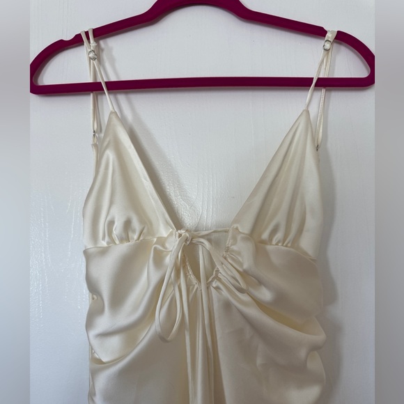 Zara satin effect cut out dress - Picture 5 of 8